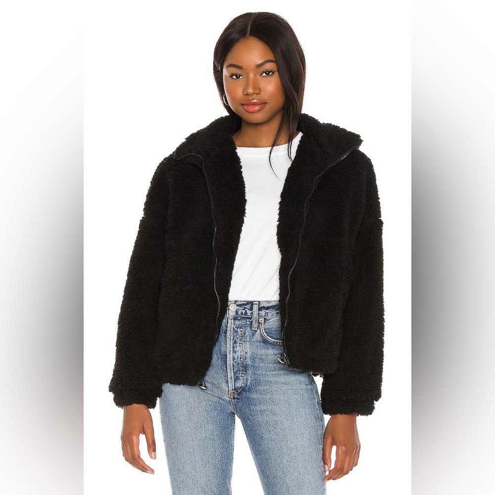 NWT SNDYS Small Black Sherpa Jacket.